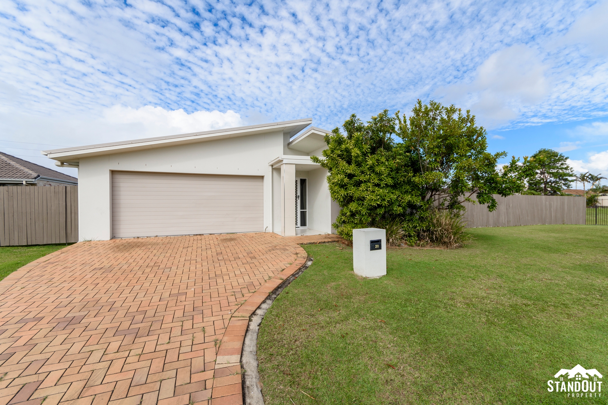 28 CASTLE CT, CABOOLTURE QLD 4510, 0房, 0浴, House