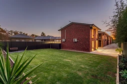 7/14 Barry Road, Oaklands Park