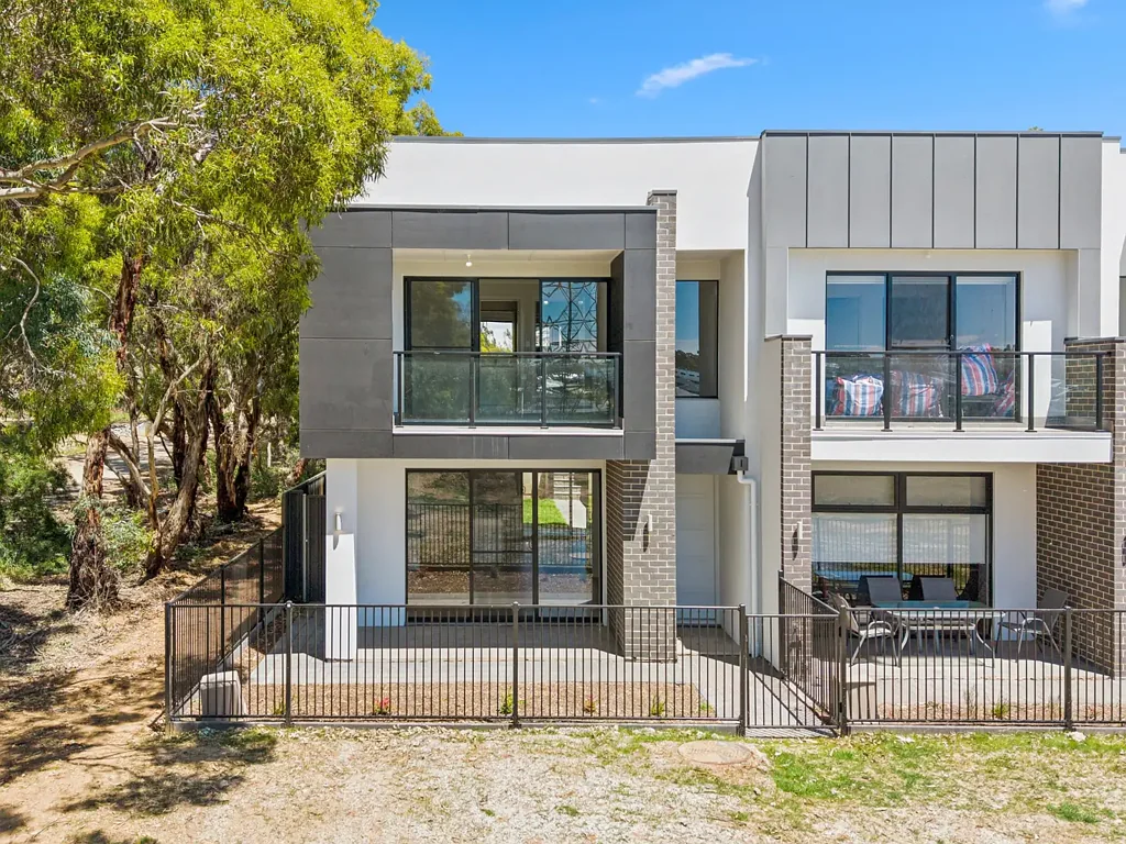 Brand new build in highly sought after estate- Open Inspection - Monday 15/12/25 6:00pm-6:15pm and Wednesday 17/12/25 6:00pm-6:15pm