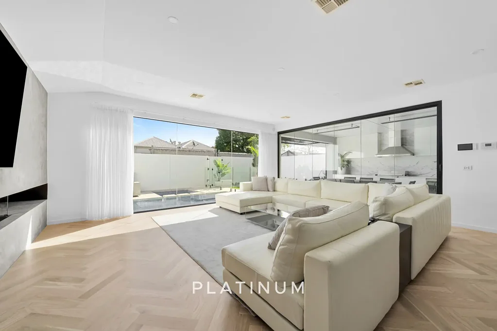 Brunswick West 4ห้องนอน An Unrivalled Expression of Architectural Elegance and Luxury Living