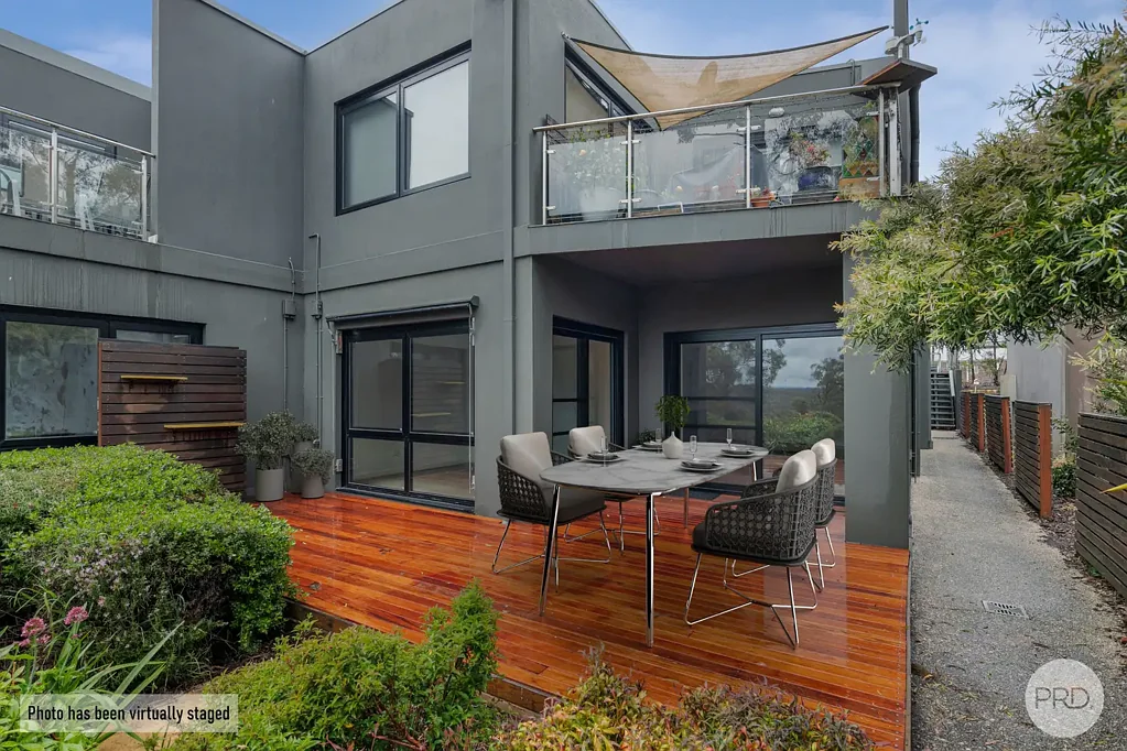Creswick 2Phòng ngủ Stylish Living with Golf Course Views