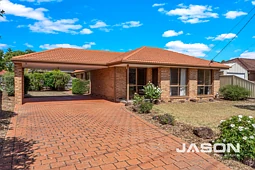 11 Carlinga Court, Gladstone Park