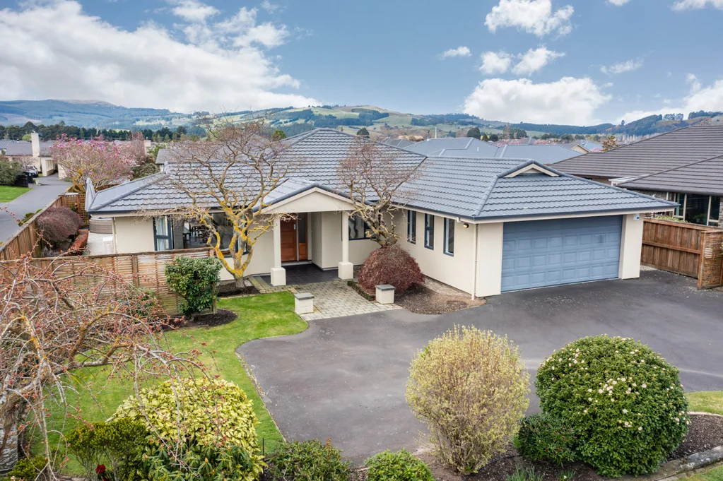 Mosgiel 4Habitaciones The Ultimate Family Home, Finished to Perfection!