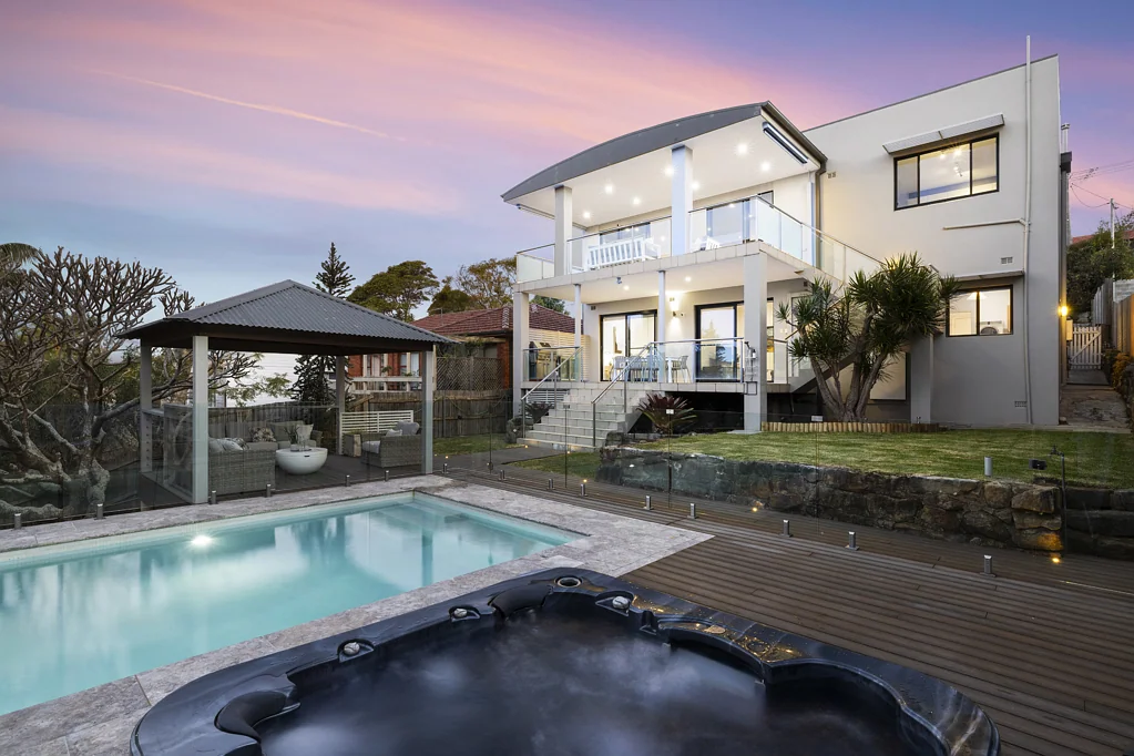 Allambie Heights 5 Bedroom Elevated family sanctuary with sweeping ocean views