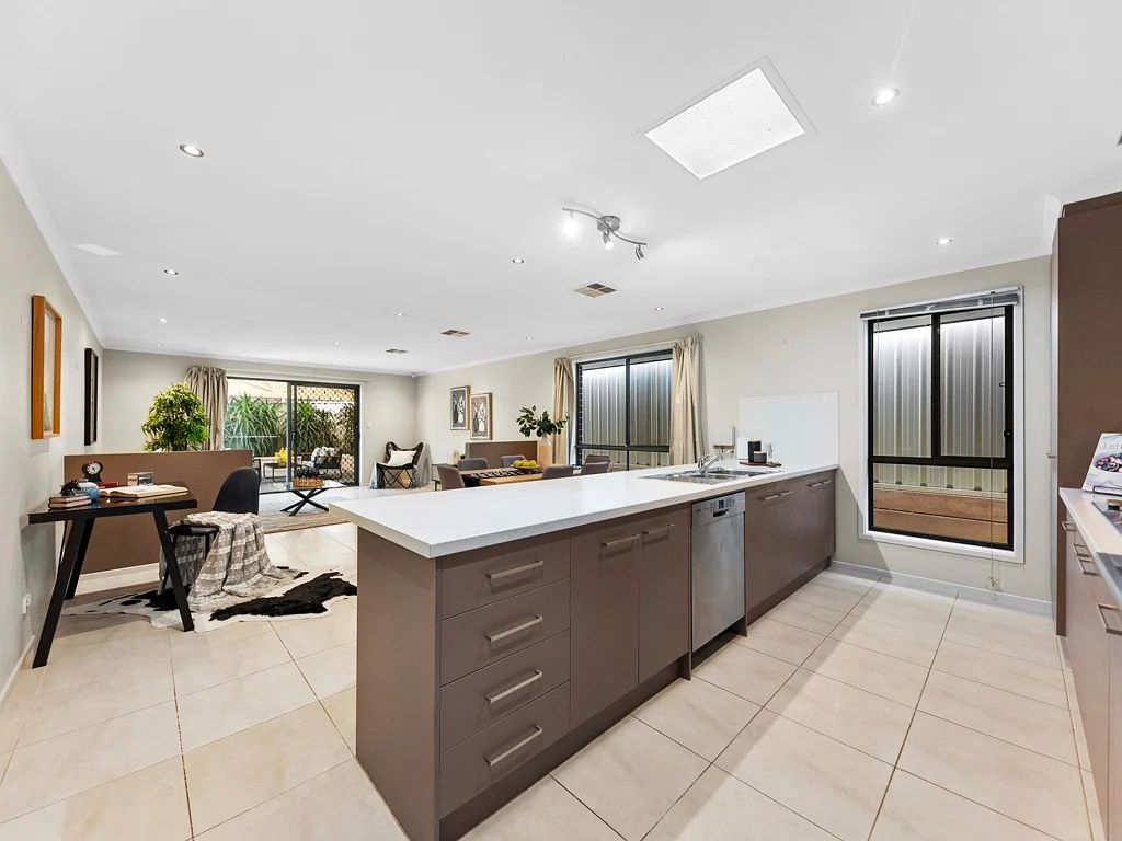 8 Arthur Street, Ridgehaven, SA 5097