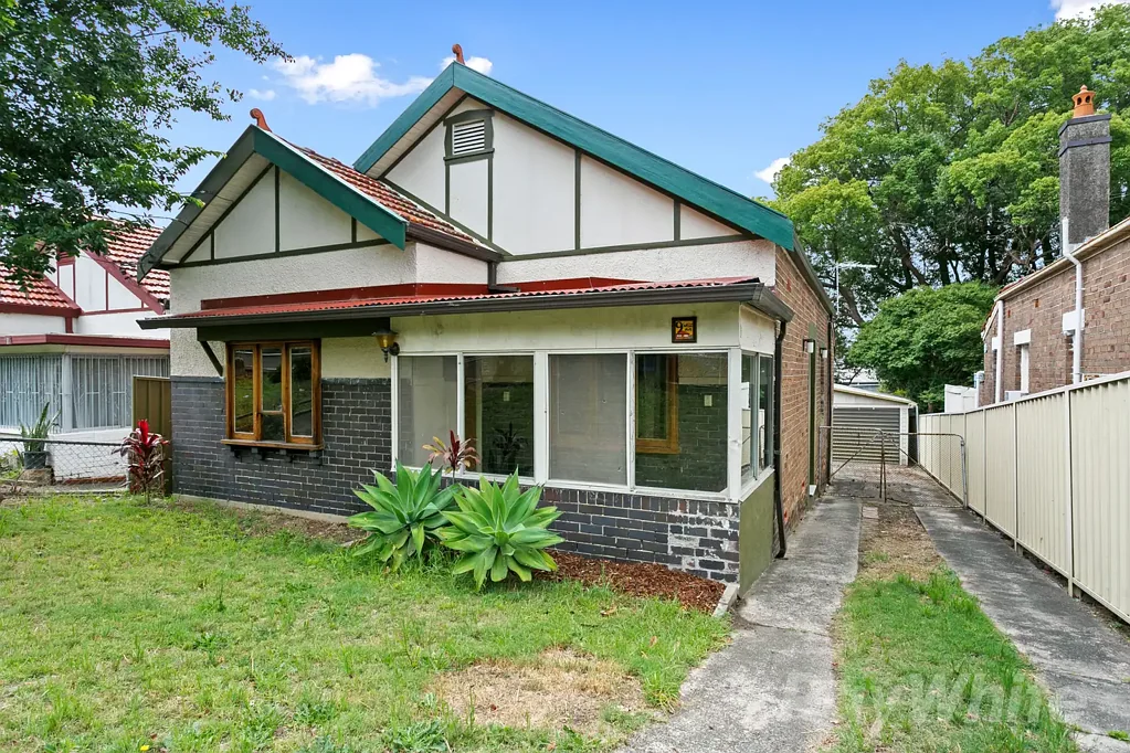 Large Family Homestead, Recently Revamped