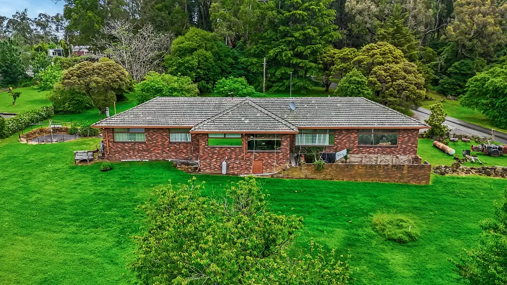 Garfield  Prime Land Banking or Business Opportunity - M1 Highway Frontage!