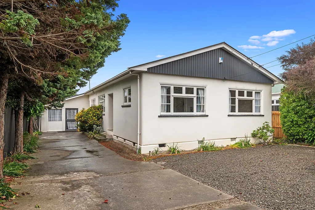 7 Aorangi Road, Bryndwr, Christchurch, Canterbury