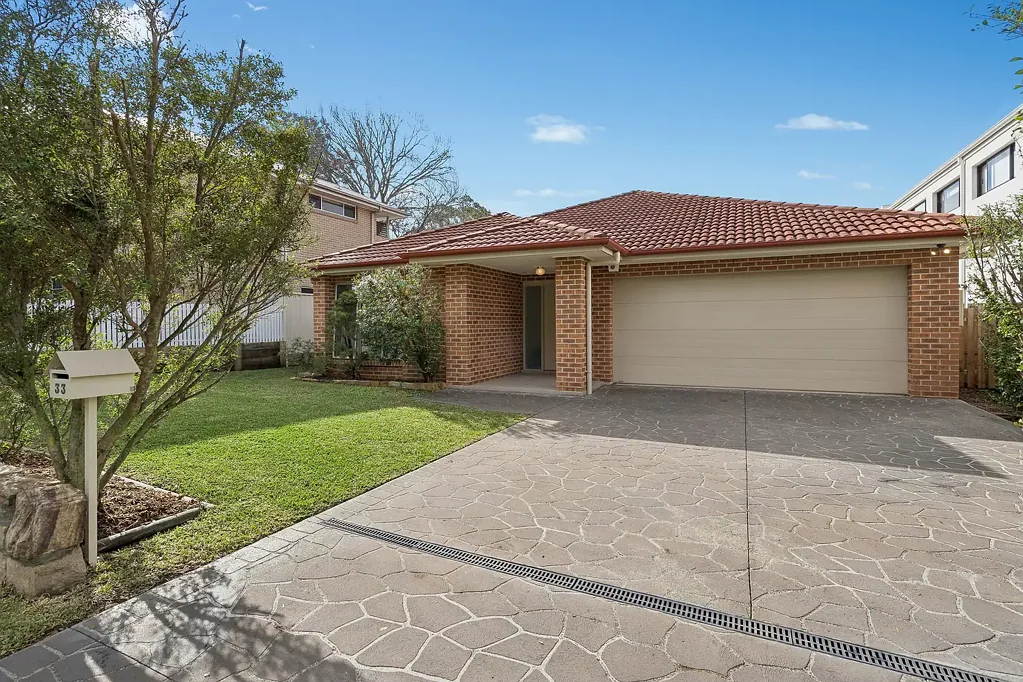 North Ryde 4chambre Modern single level home for entertaining splendour