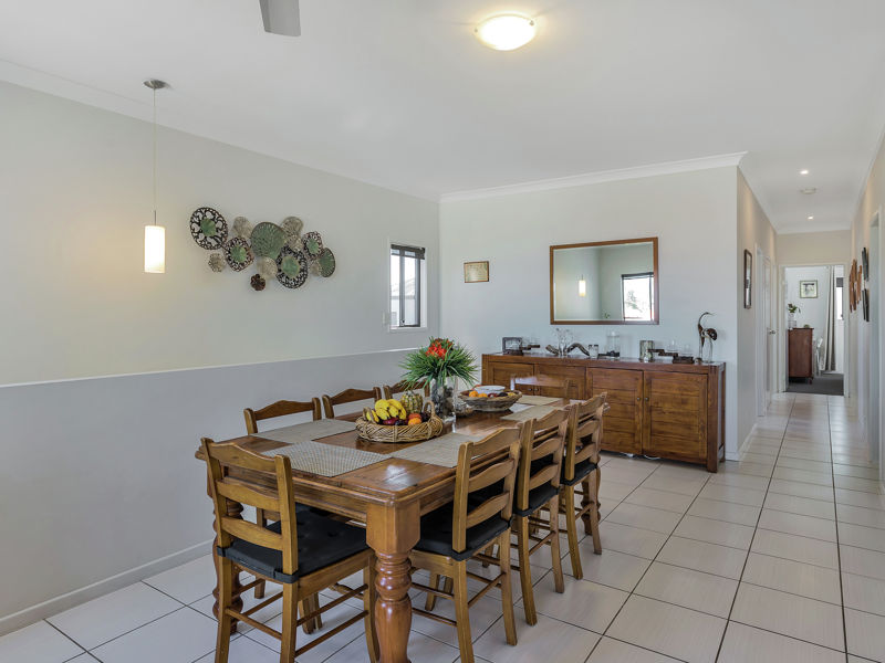 2A LADY BOWEN PDE, ROTHWELL QLD 4022, 0房, 0浴, House