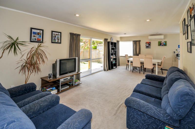 2/33 Kiteroa Terrace, Rothesay Bay, Auckland - North Shore, 3 Kuwarto, 0 Banyo