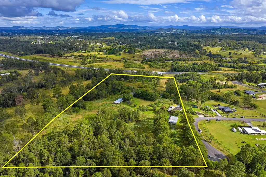 Tamaree 4 Bedroom Endless Possibilities - Dual Living On 20 Acres