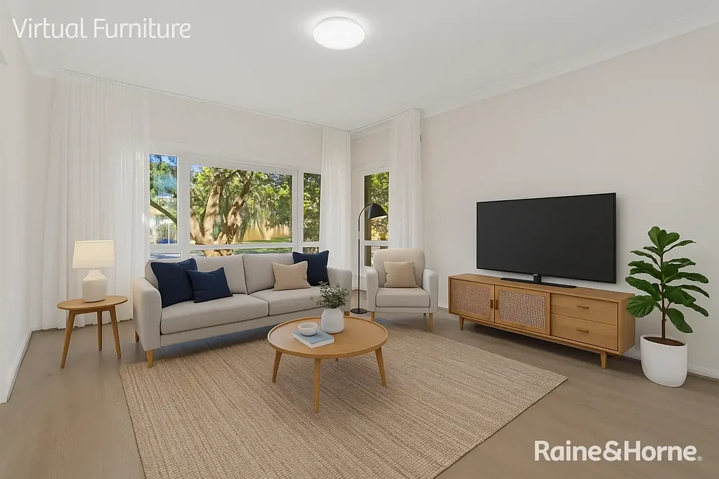 Renovated Family Home in Roselands - Walking Distance To Roselands Centro