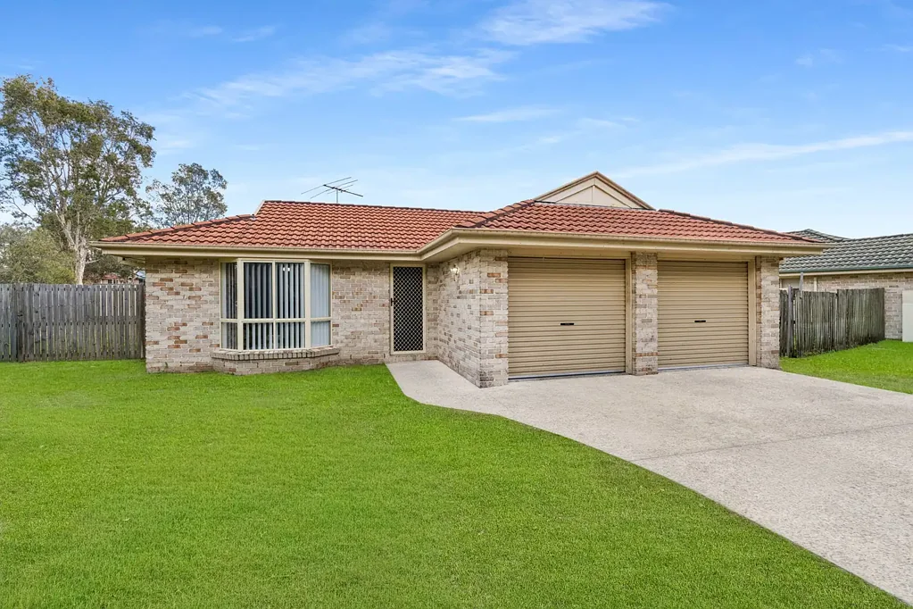 Crestmead 4ਬੈੱਡਰੂਮ Move Straight In or Invest - Vacant & Ready with Granny Flat Potential (STCA)