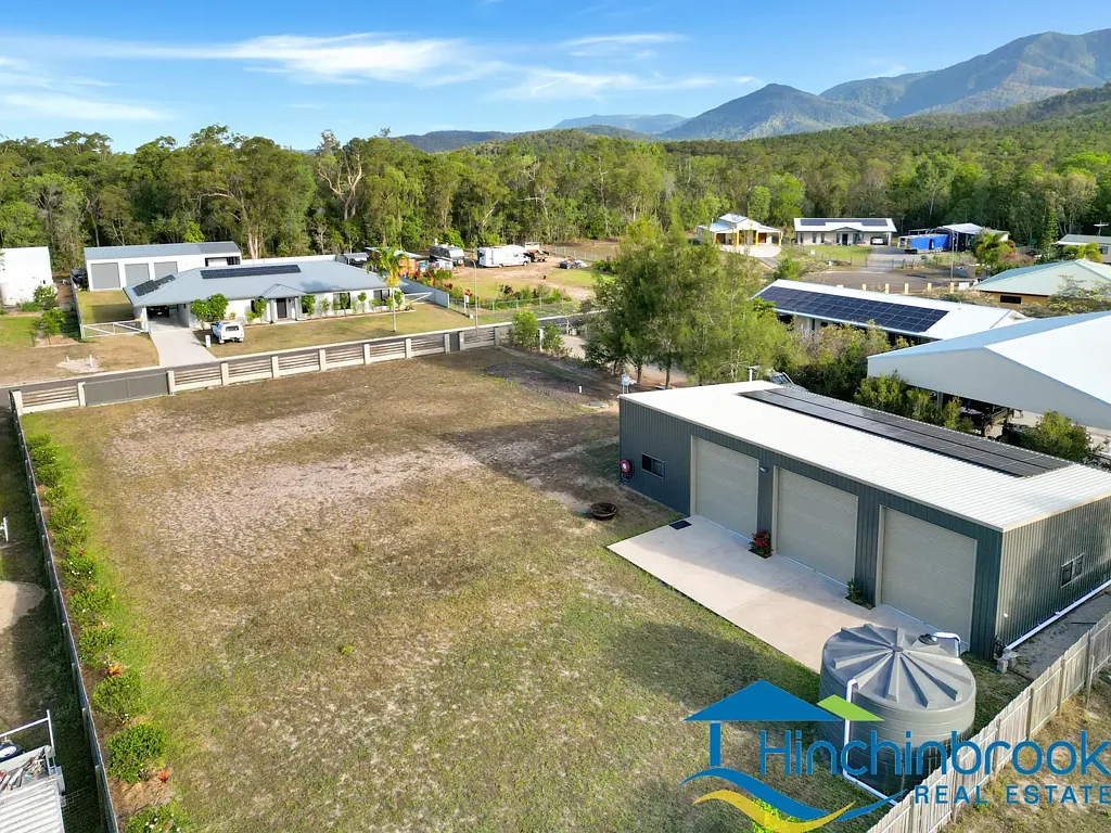 Cardwell  Serious Shed Space on 1,844m2 – The Ultimate Cardwell Base