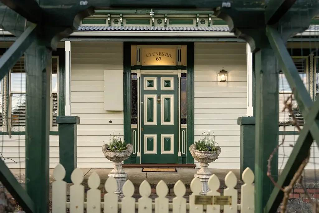 Creswick 3 Bedroom Timeless Victorian Elegance, Reimagined for Modern Luxury