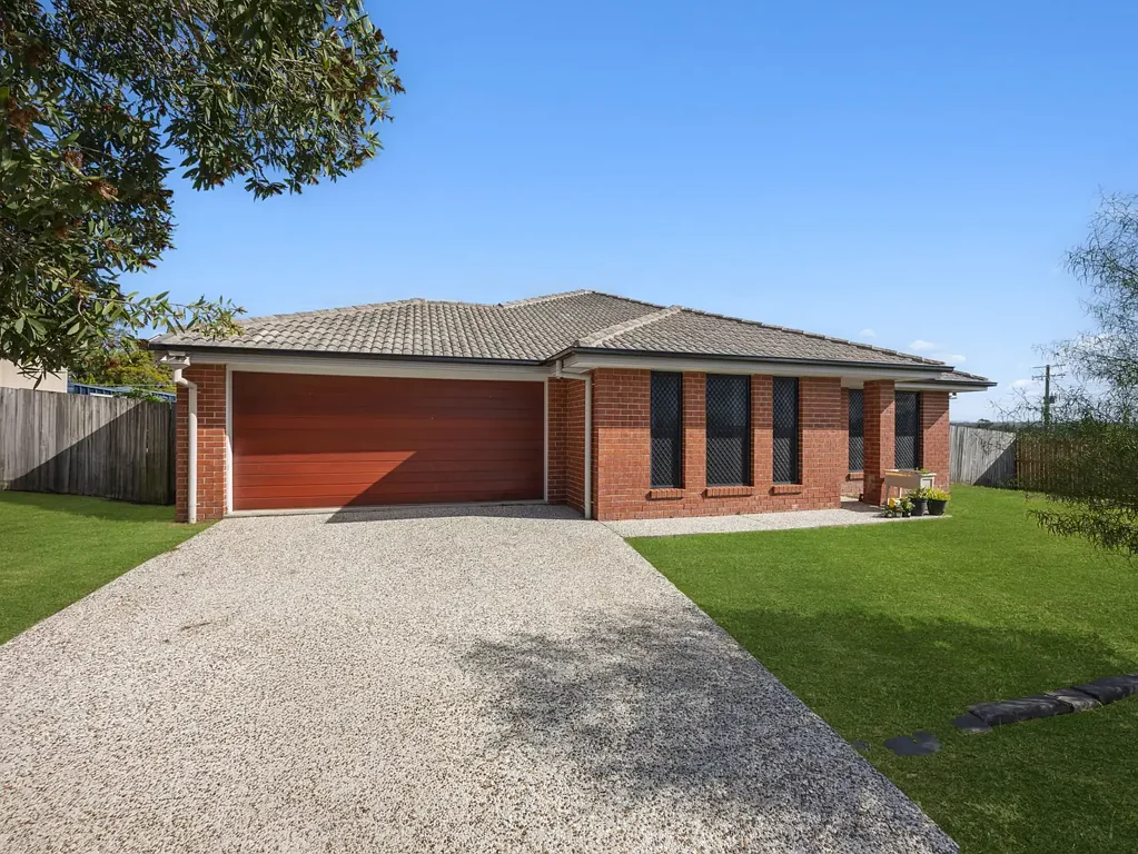 Bundamba 4બેડરૂમ Perfect Family Home with Space, Comfort & Spacious Backyard in Quiet Bundamba Cul-de-Sac