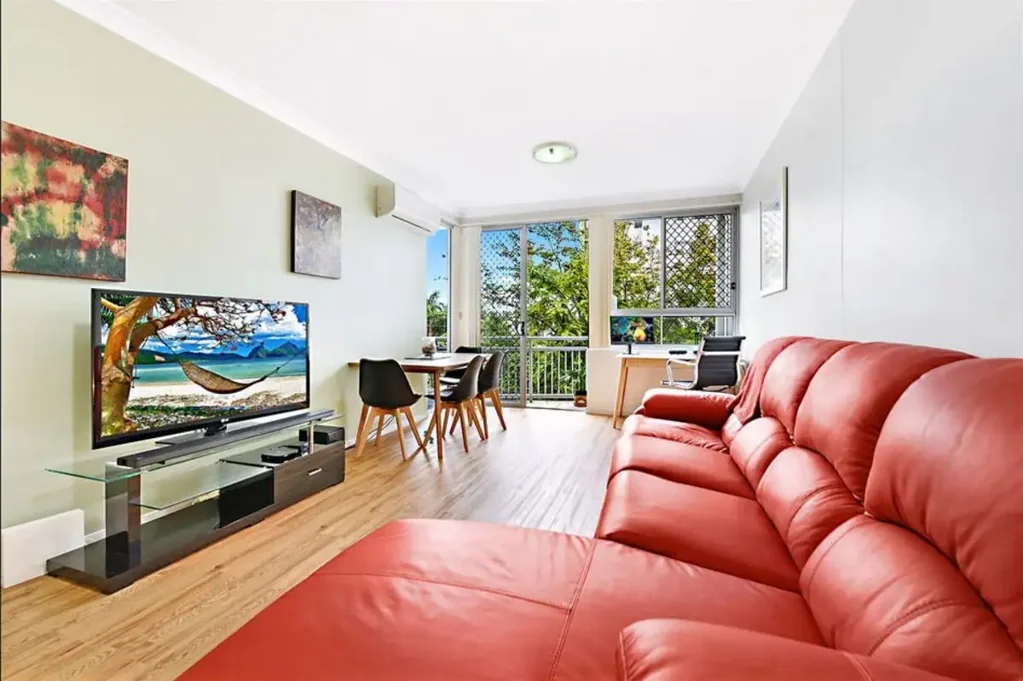 RENT IN PRIME GOLD COAST LOCATION