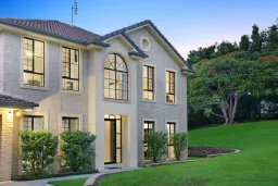 151 Gardenia Drive, Bonogin