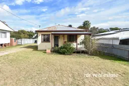 84 Rose Street, Inverell