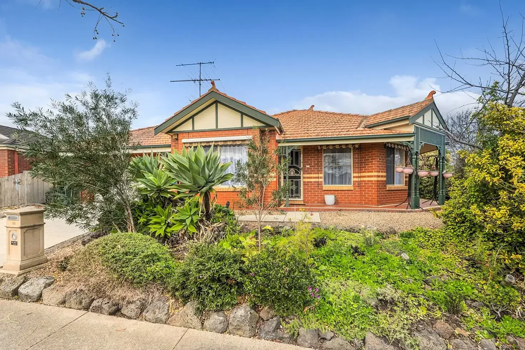 Highton 3房  An Enduring Blend of Character and Comfort