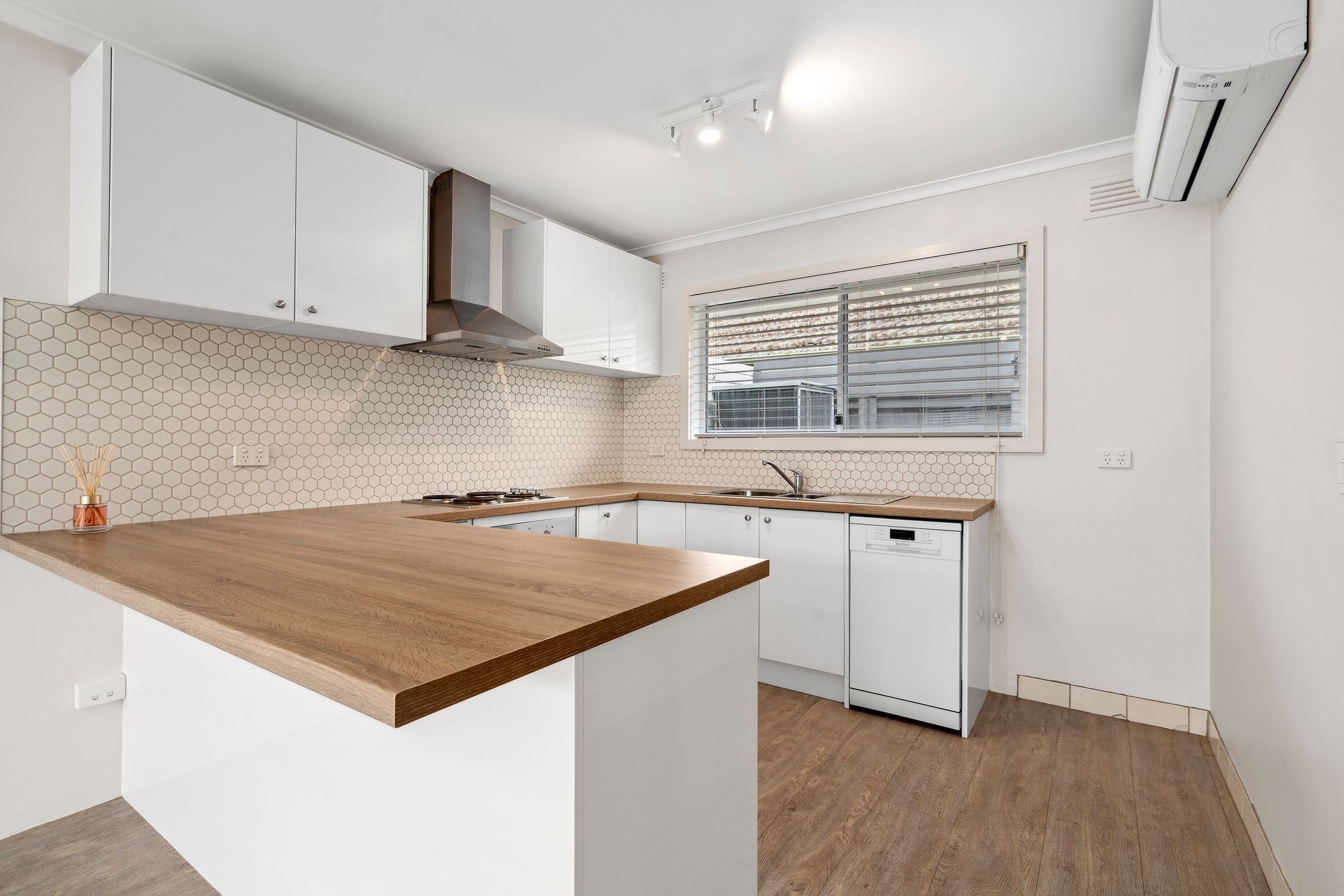 26 WIRKSWORTH ST, HERNE HILL VIC 3218, 0房, 0浴, Unit