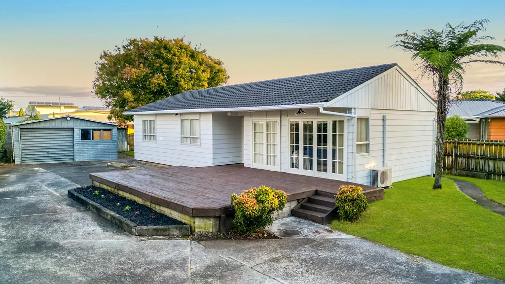 8 Pukeroa Place, Papakura, Auckland