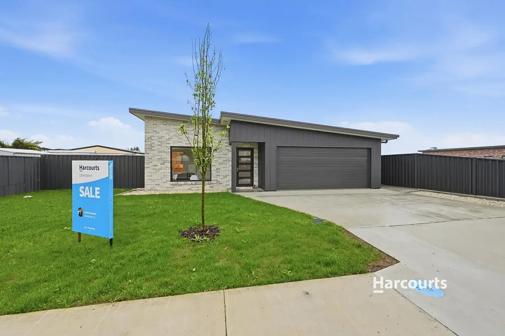 Ulverstone 3Zimmer Contemporary Living Without the Wait