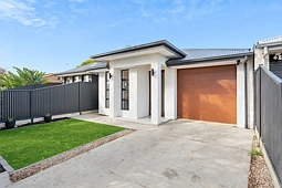 29 Fifth Avenue, Woodville Gardens