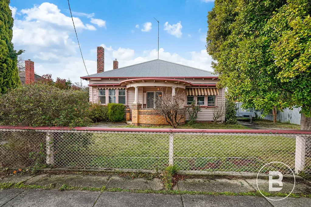 Sebastopol 2房  PERIOD HOME CLOSE TO SHOPS