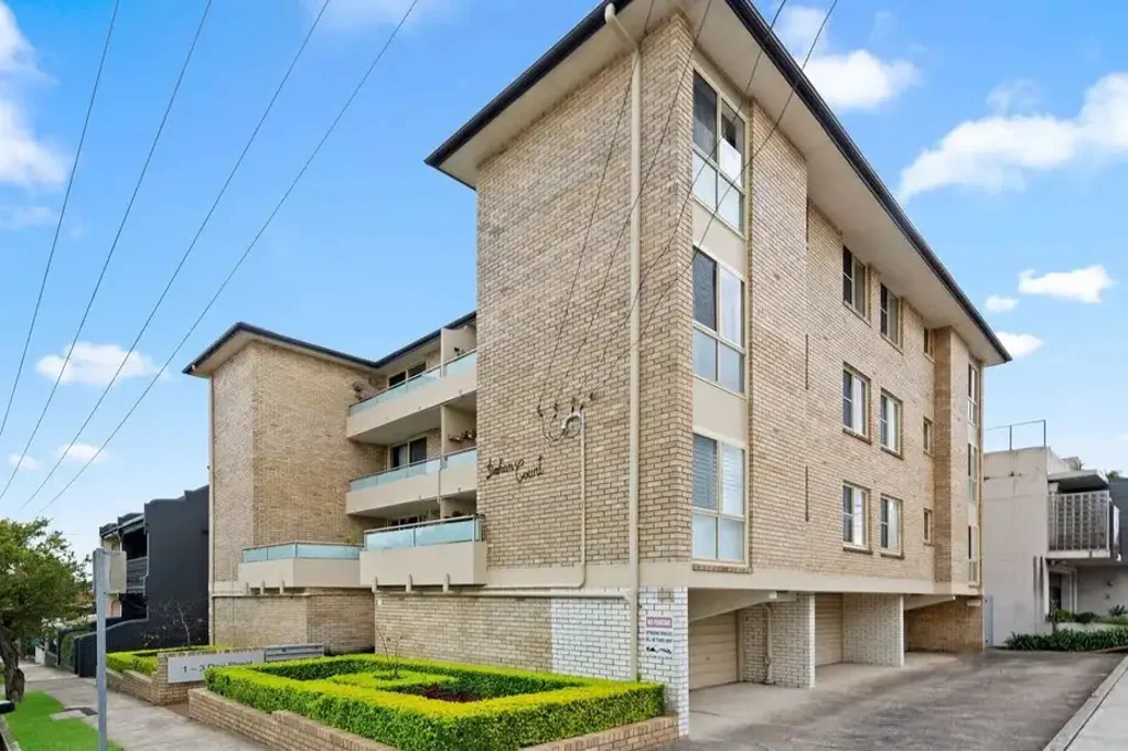 Bright & breezy apartment in the heart of Leichhardt