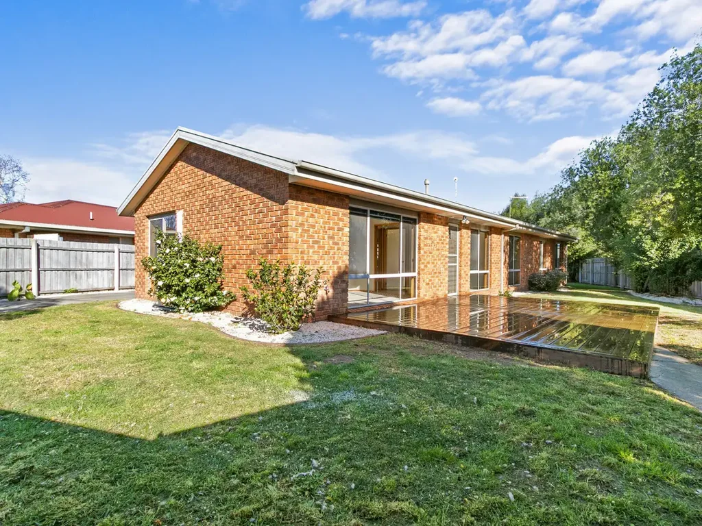 72 Montgomery Street, Sale, VIC 3850