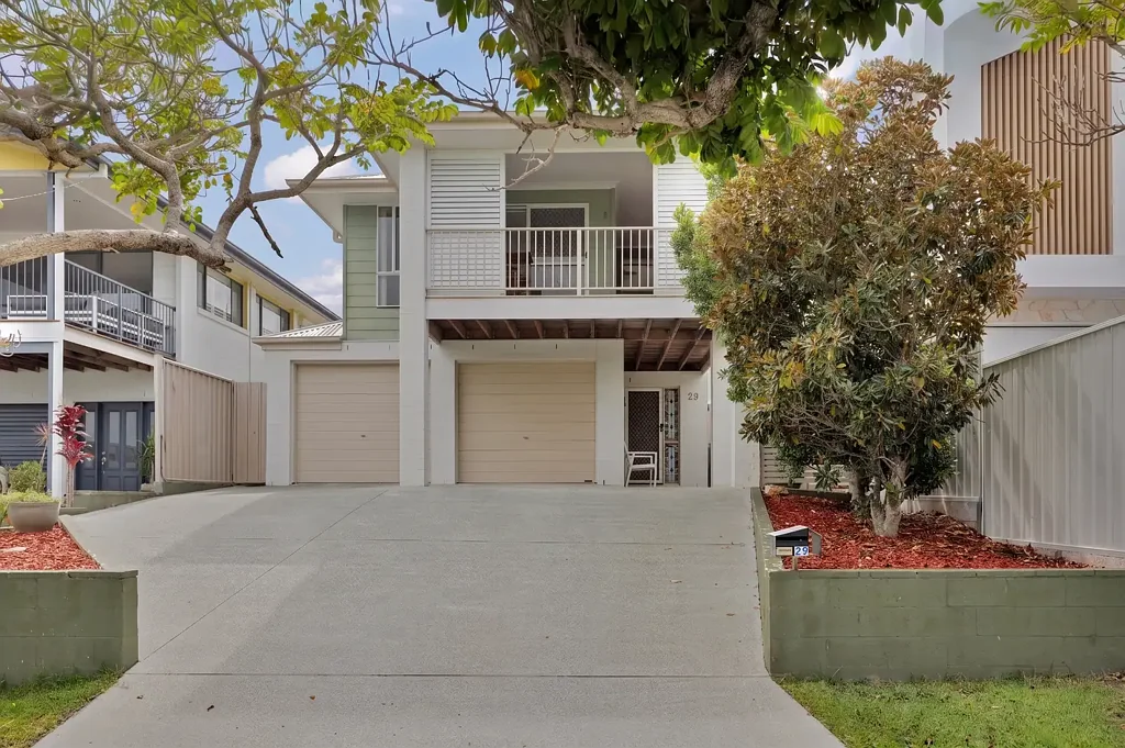 Manly 4Zimmer Dual living contemporary home - the ultimate investment