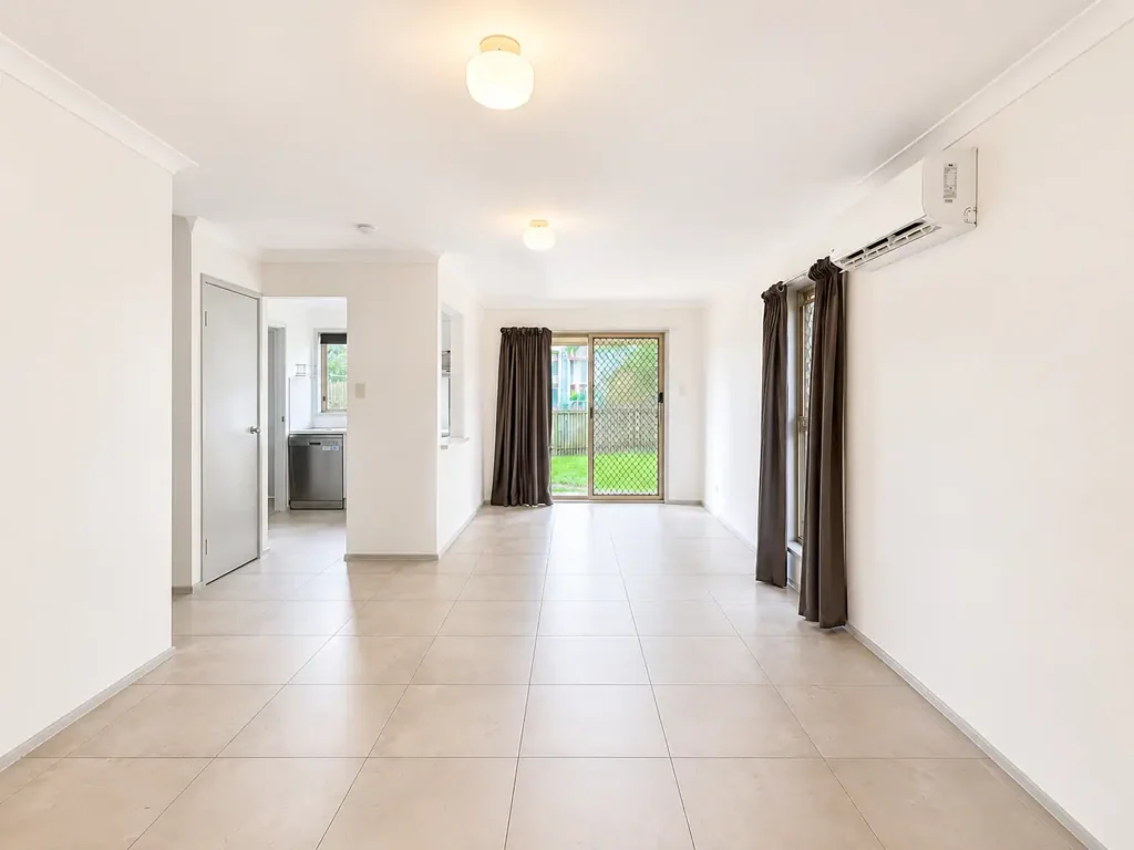 Spacious 3-Bedroom Home in a Prime Labrador Location