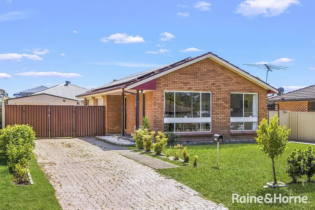 10 Kelburn Place, Airds, NSW 2560