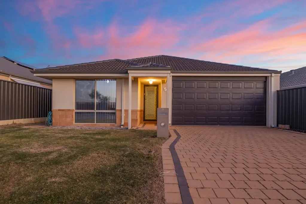 5 Limmen Road, Yanchep, WA 6035
