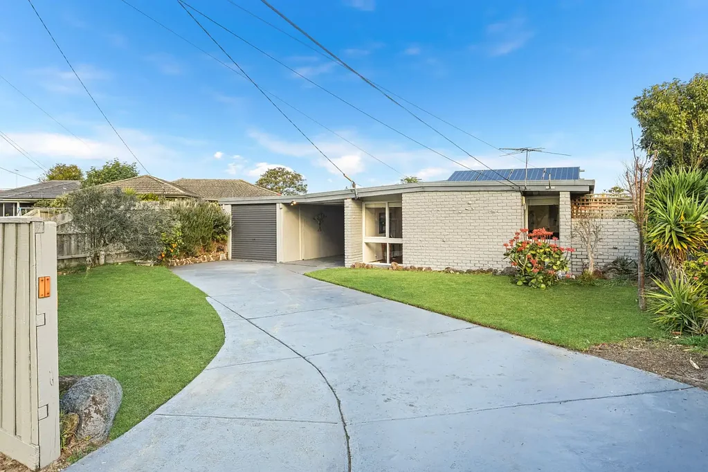 Keysborough 3 Bedroom The Brief: Lucky Number 8!