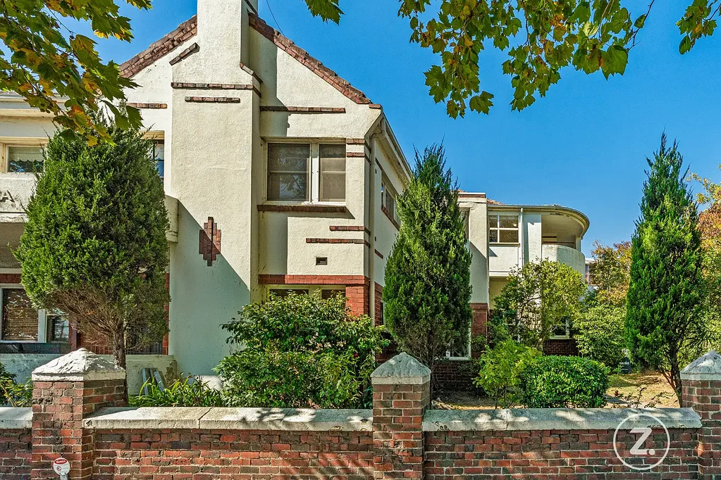 Ripponlea 3Zimmer Charming Art Deco Apartment with Modern Comforts and Leafy Surroundings