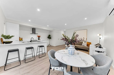 4 Bondi Walk, Berwick, VIC 3806, 4 slaapkamers, 3 badkamers, House