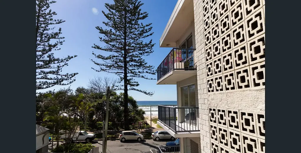 Beach front 2 Bedroom unit for renting