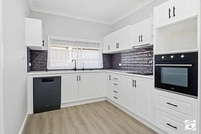 106 Knox Street, Broken Hill, NSW 2880, 4 Bedrooms, 1 Bathrooms, House