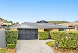 166 Spinnaker Way, Corlette