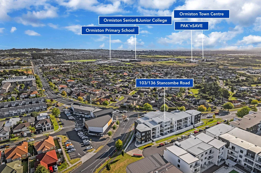 Flat Bush 2 Bedroom Top schools & convenient location!