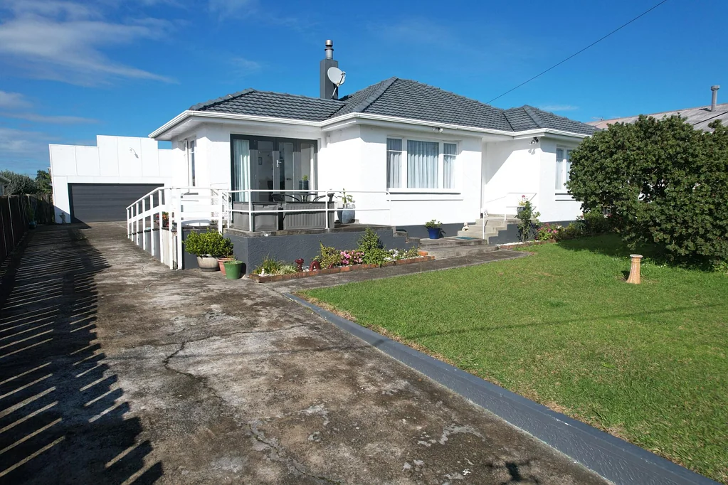 Dargaville 3chambre Solid, Sunny & Ready for Its Next Chapter
