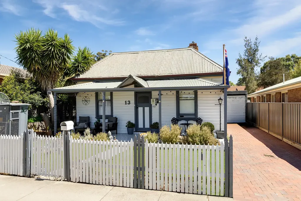 13 Prouses Road, North Bendigo, VIC 3550