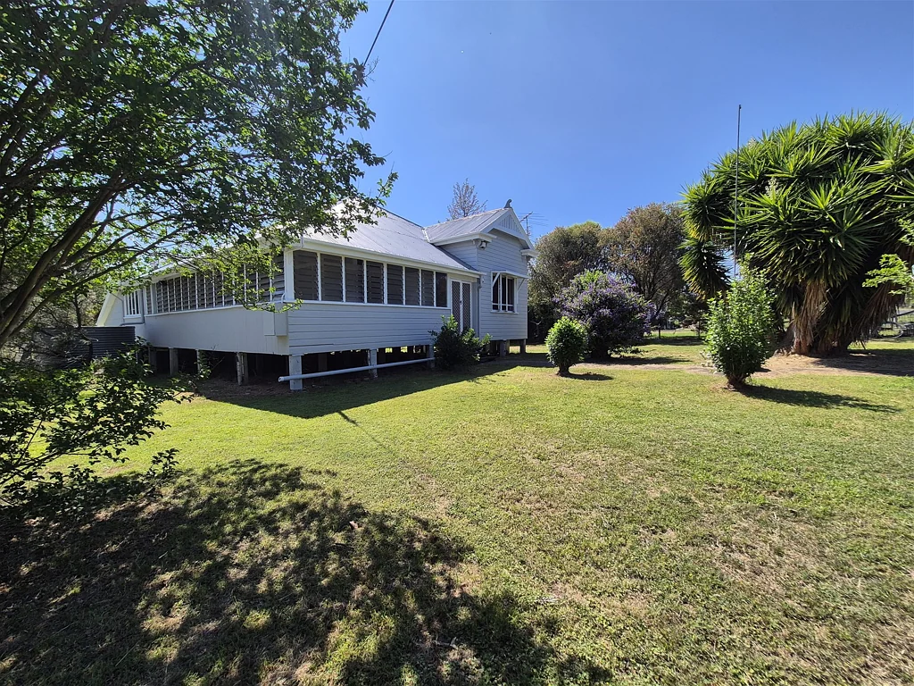 9 Dioth St, Yarraman, QLD 4614