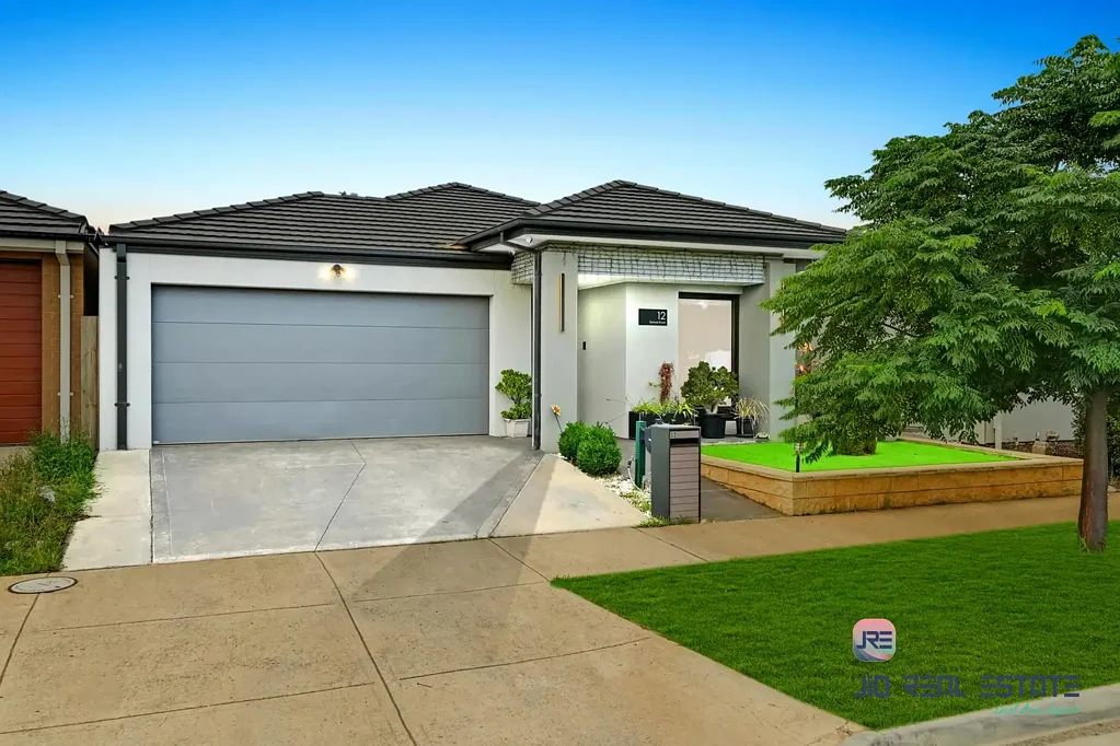 12 Samuel Road, Weir Views, VIC 3338