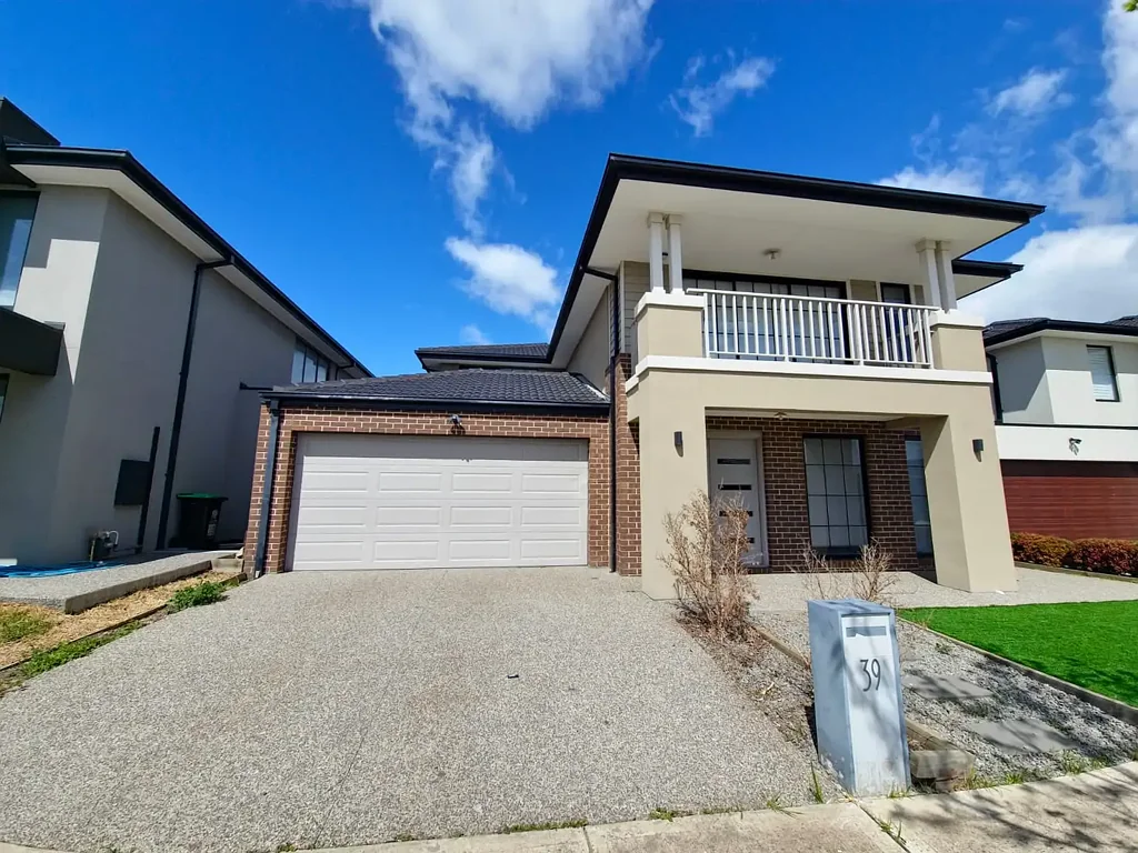 Modern Double-Storey Family Home