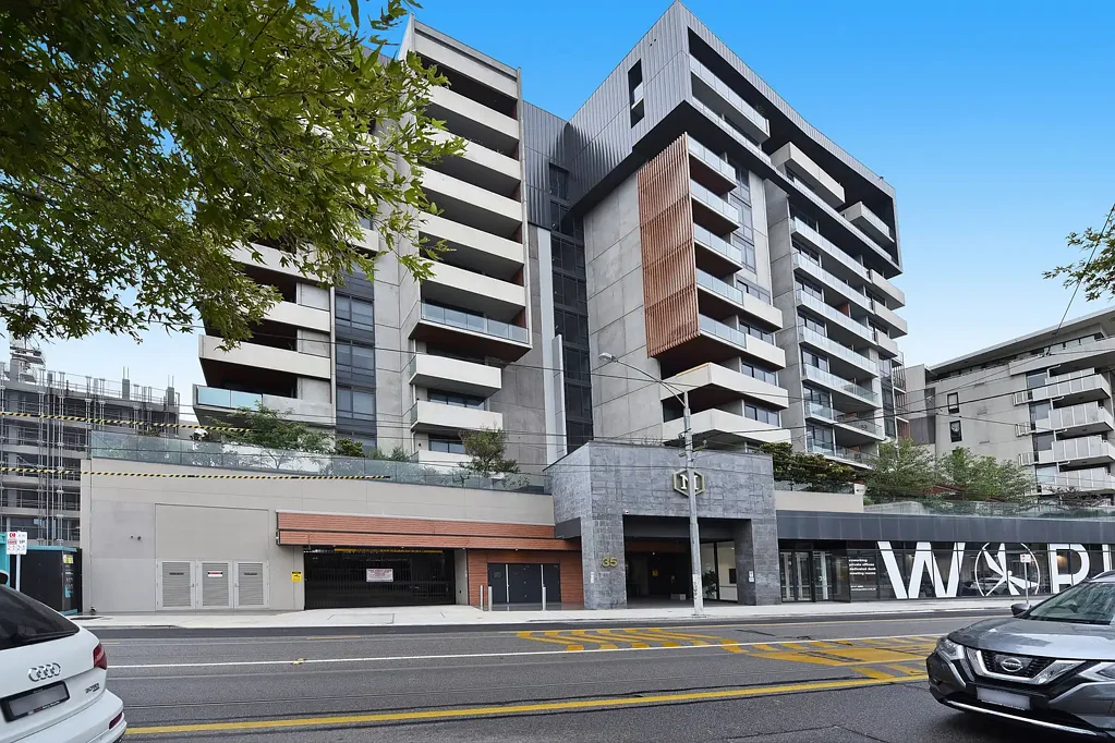 Preston 2房  URBAN LIVING WITH FABULOUS VIEWS NEAR THE BORDER OF THORBURY