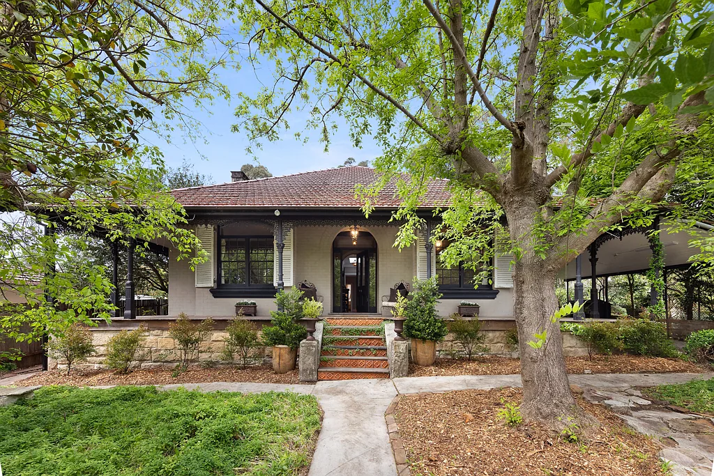 19 Mcintosh Street, Gordon, NSW 2072